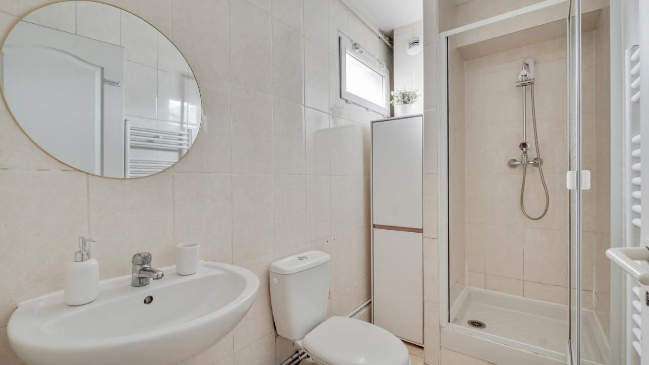 Chic Apart With Parking Near Paris Apartment Aubervilliers Ngoại thất bức ảnh